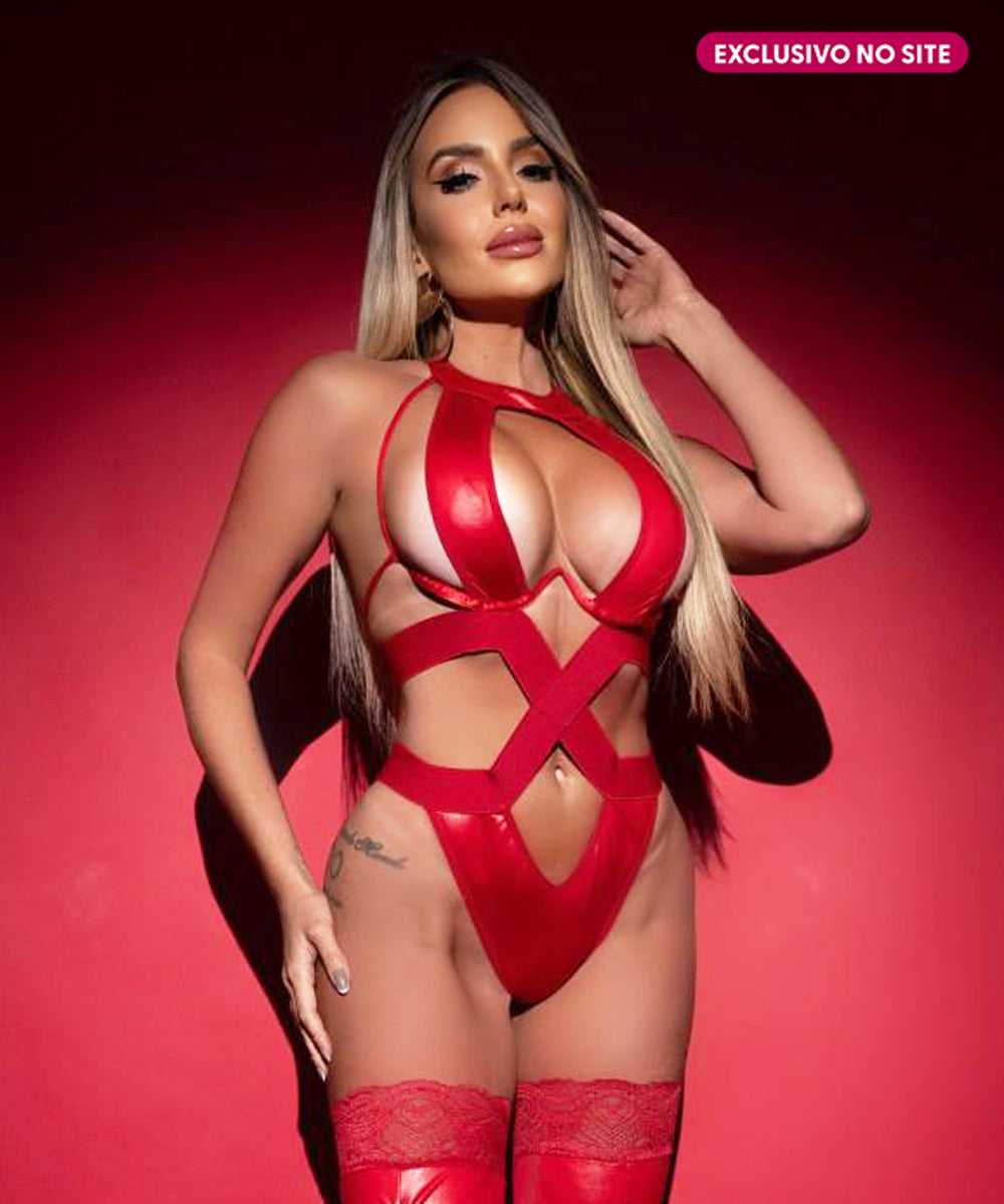 Body Girl On Fire - UNIVERSO FEMININO